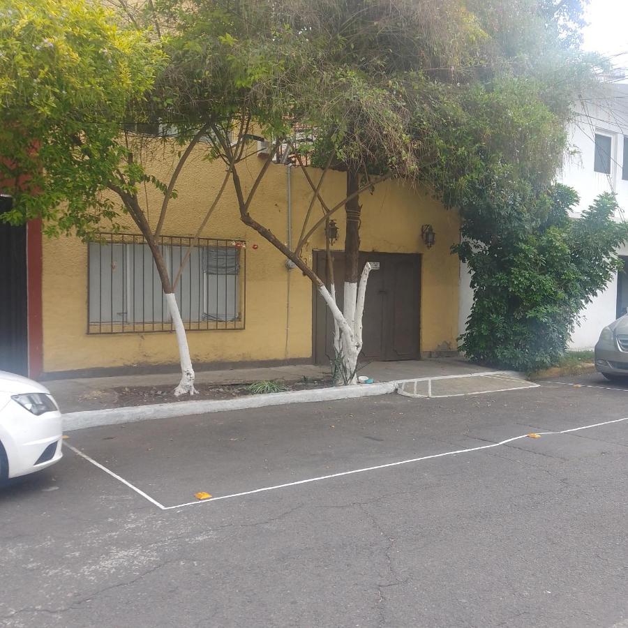 Estancia Amueblada Apartment Mexico City